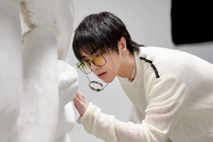 华晨宇31岁要退出娱乐圈吗
