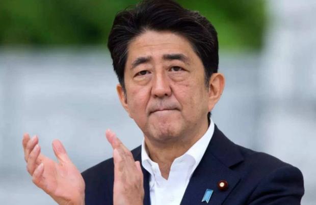 日本首相现在是谁