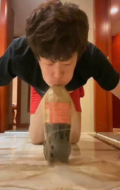 张国伟龙吸水是什么意思