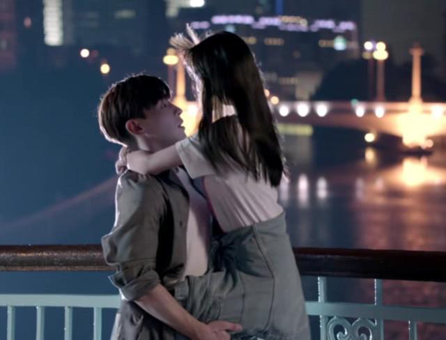 邓伦和baby房车事件真相