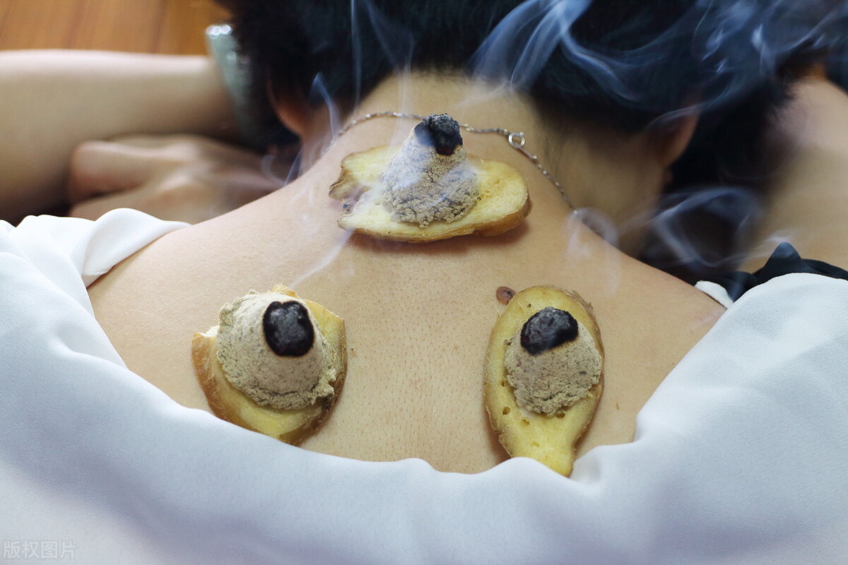 三伏天是最好祛湿的时机，两个方法升阳、健脾、祛湿