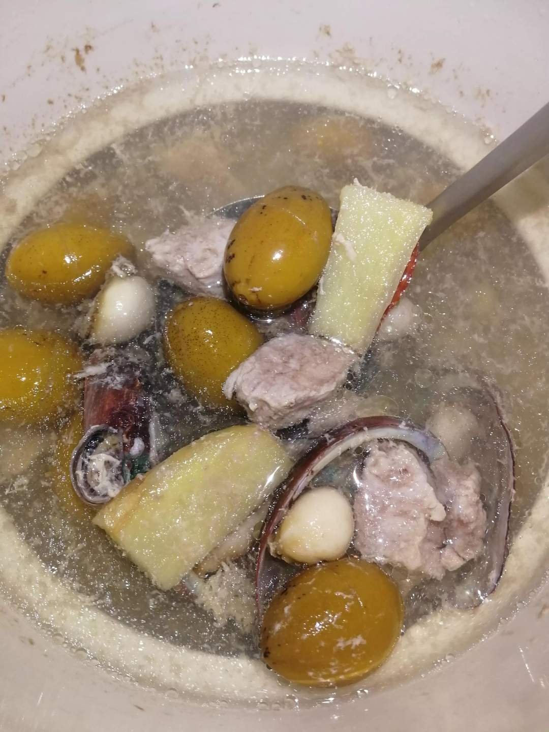 入秋后，青榄加瘦肉，每周两次，85岁奶奶坚持喝30年，太实用了
