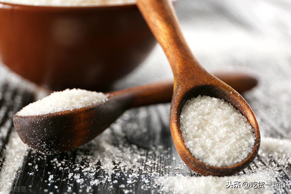 吃了这么多年白糖,终于明白绵白糖和白砂糖的区别,别再买错了