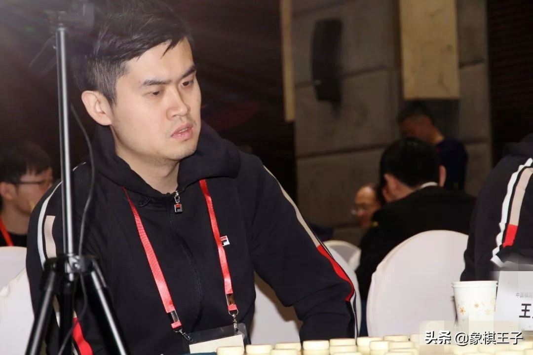 数据告诉你王天一有多厉害，通杀全部冠军，只有许银川能打个平手