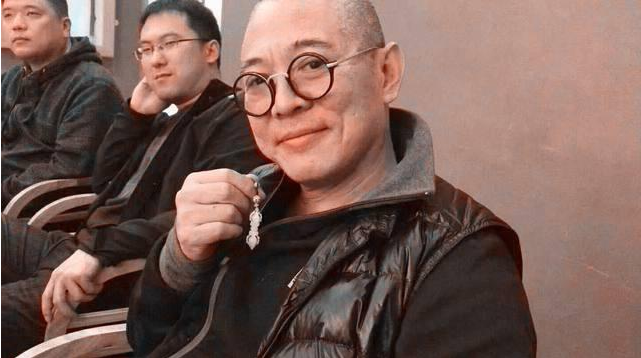 李连杰晚年现状,收藏上亿天珠,网友:一辈子都挣不到那么多钱