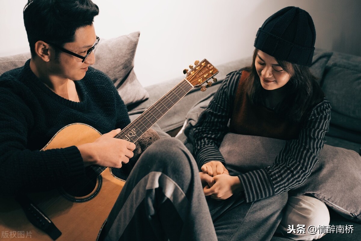 情侣在恋爱期间,经常干六件事,能让彼此“亲密无间”