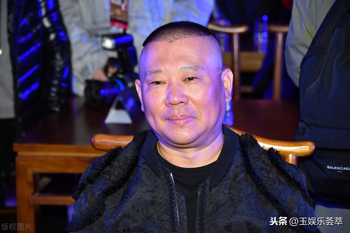 德云社各演员级别薪资,选手选郭德纲导师陈佩斯和英达略显尴尬,