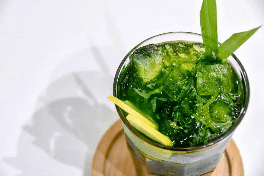 这样的“绿色饮品”,可以给孩子喝吗?