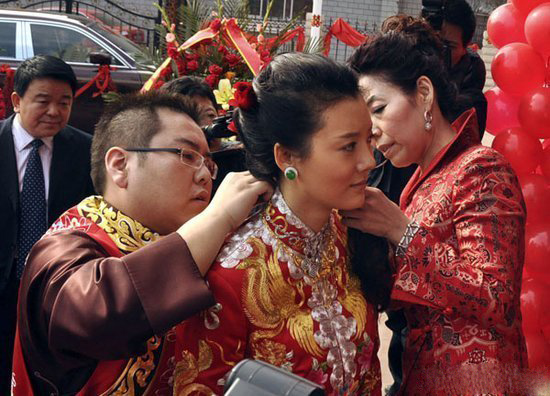 40岁“负豪”李兆会,混成“老赖”该怪谁呢?成于父亲却败于自己