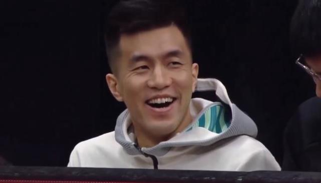 辽宁队太强了，郭艾伦和朱荣振不在，依旧吊打广厦队！赵继伟统筹全场，郭艾伦杨鸣笑开花！