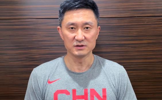 中国男篮集训队名单公布，4人入选+3人落选引发争议，杜锋回应选人的考虑！