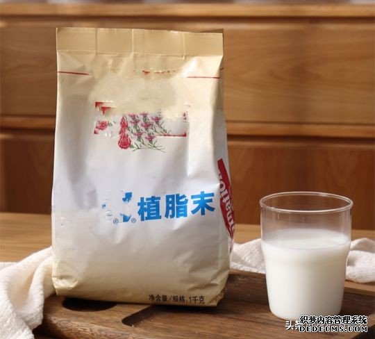 怎样才能煮出奶白色的骨头汤?