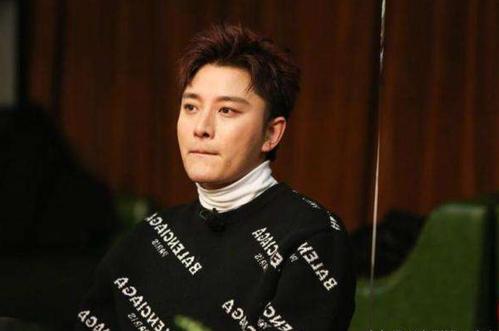 李小璐vs贾乃亮:我们是如何从相爱走到分手的?