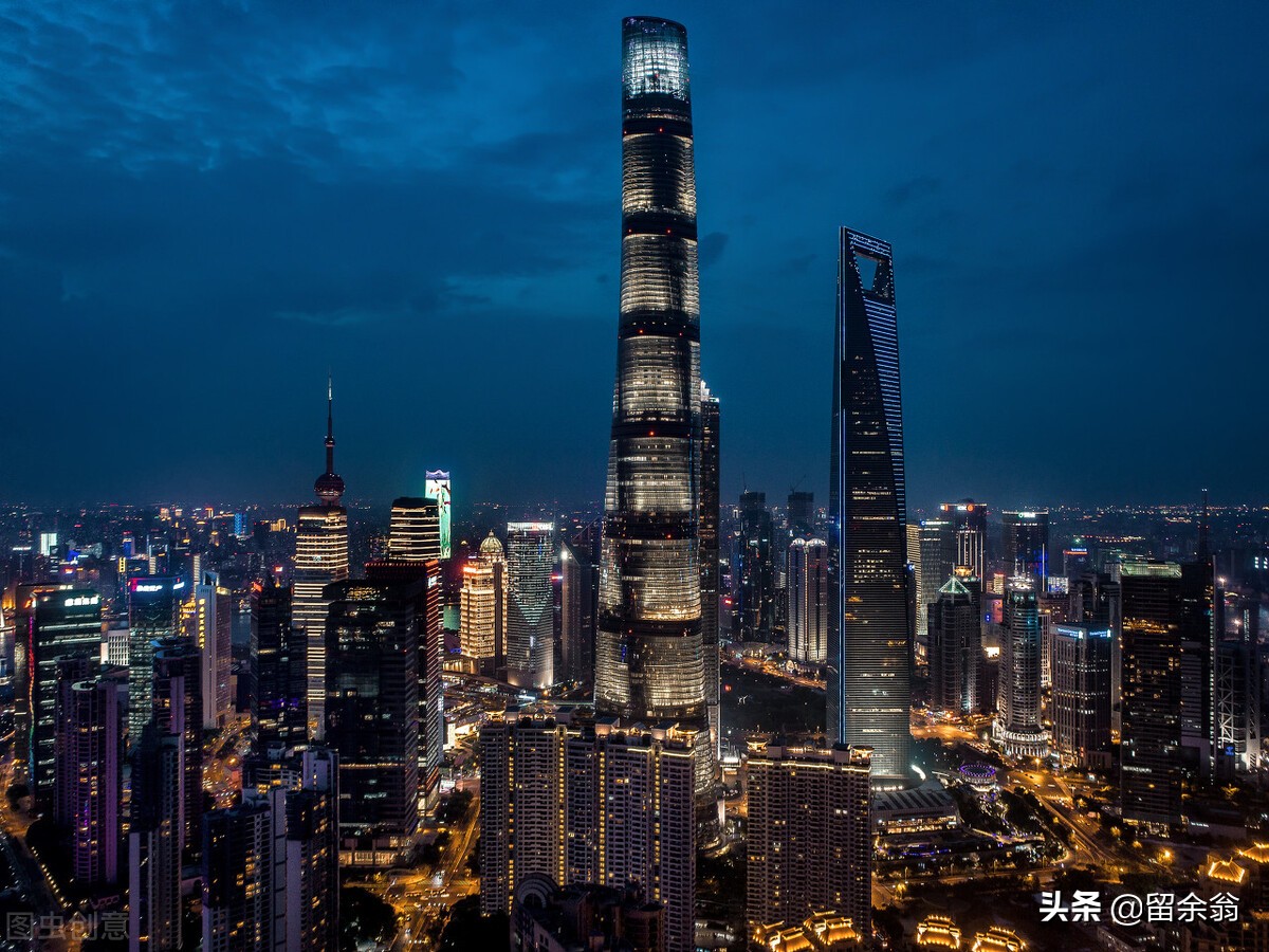 过去和将来，上海都是中国最大的城市；粤港澳却是亚洲最牛的湾区