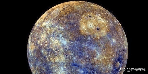 在水星上看太阳很恐怖,太阳要大上八倍,水星一天等于两年