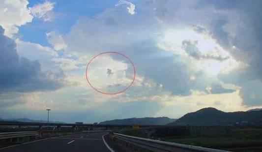 88年天空上出现孙悟空事件揭秘