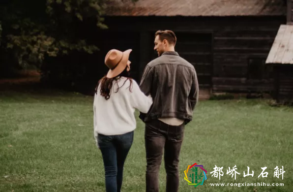 这几个时候,越不搭理男人,他越对你上心