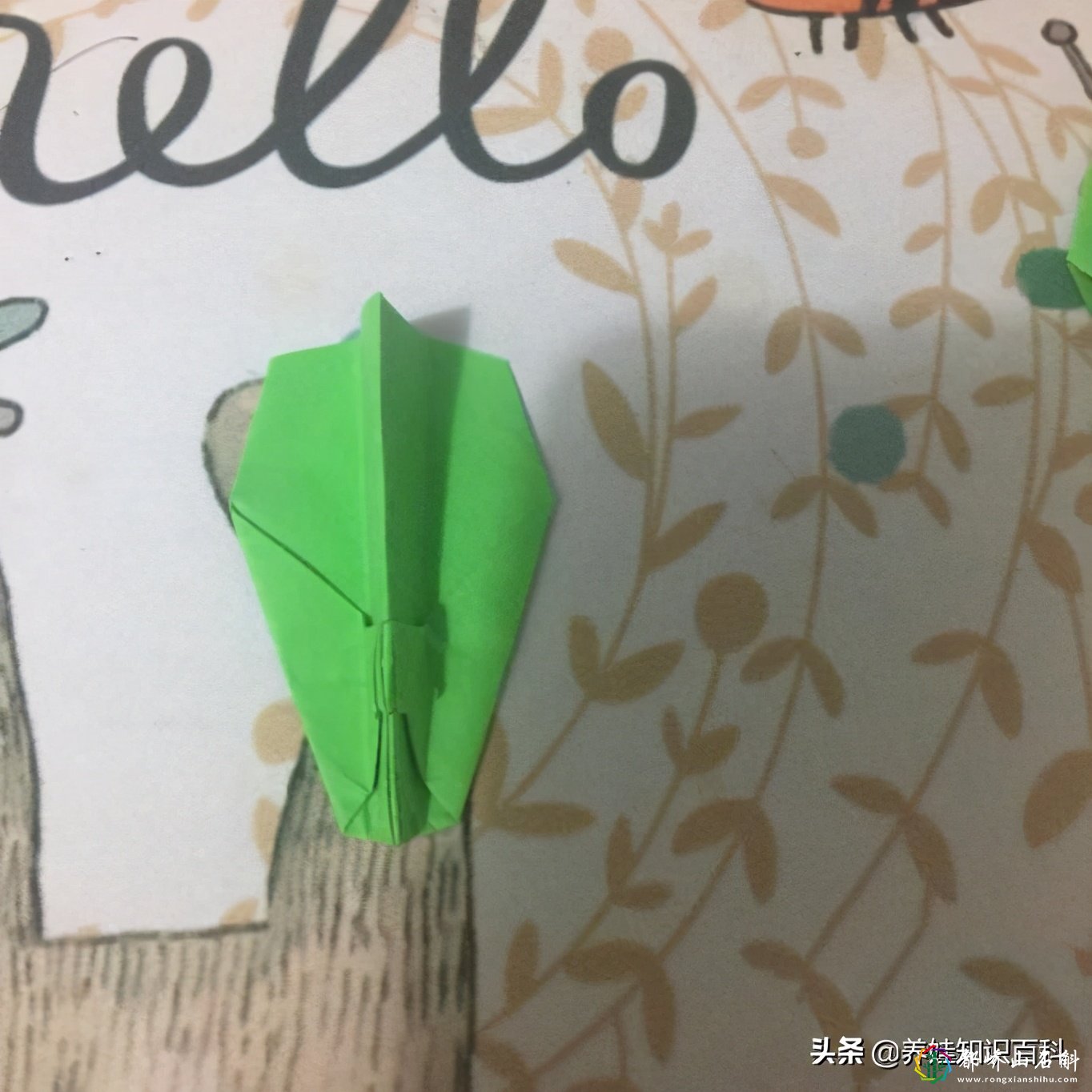 滑翔机怎么折?按照这个方法来,滑翔机飞得又远又久,教给宝宝哦