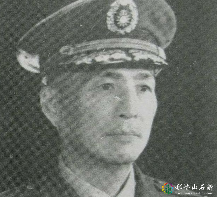 台籍老人回大陆探亲,说出名字中央立刻下令:恢复党籍享退休待遇