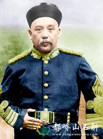 备受争议的袁世凯到底是个怎样的人?中西合璧的墓地堪比帝王陵