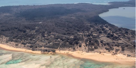 火山灰污染整个汤加的水源(火山灰污染空气吗)