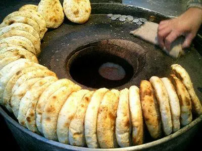 打烧饼一天能赚多少钱
