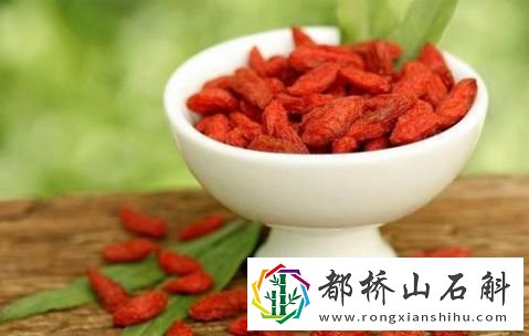 女人用什么泡水喝可以抗衰老