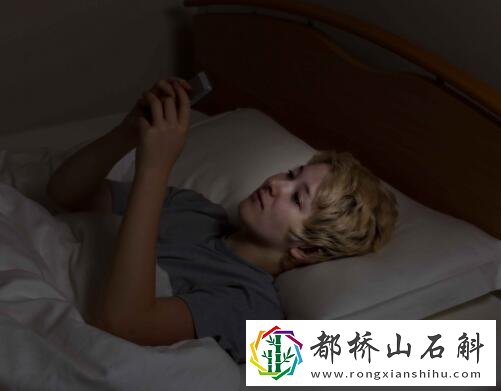 熬夜在身上明显反应【熬夜对身体的危害有哪些】