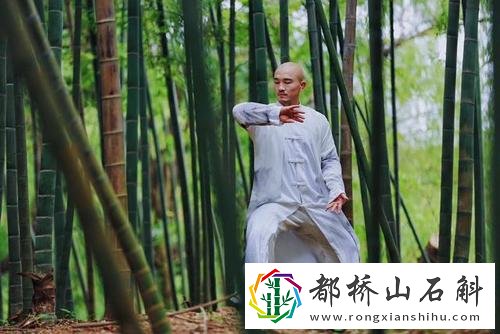 太极拳适合什么人群【打太极拳有什么好处】