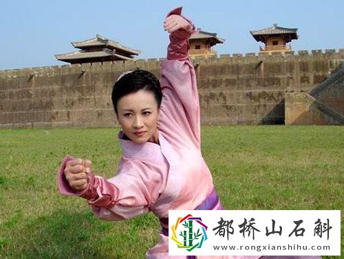 太极拳适合什么人群【打太极拳有什么好处】