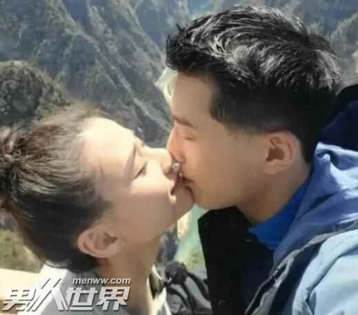 窦骁何超莲怎么认识的