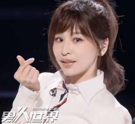 王心凌几几年出道