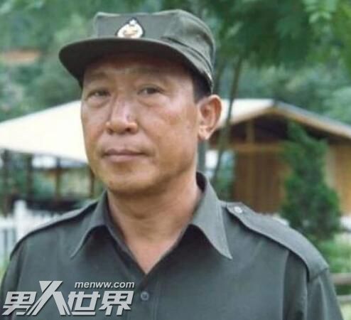 暗夜行者坤托原型是谁