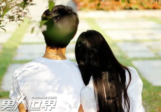 两个都不主动的人怎么谈恋爱