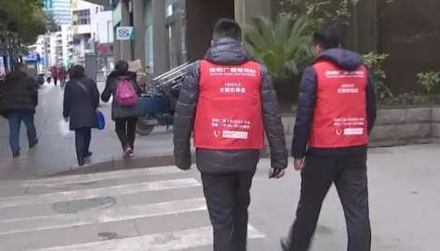 劝人不要随地吐痰怎么说3