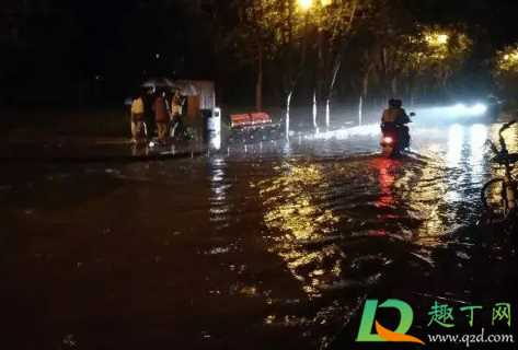 成都7月份雨水多吗1