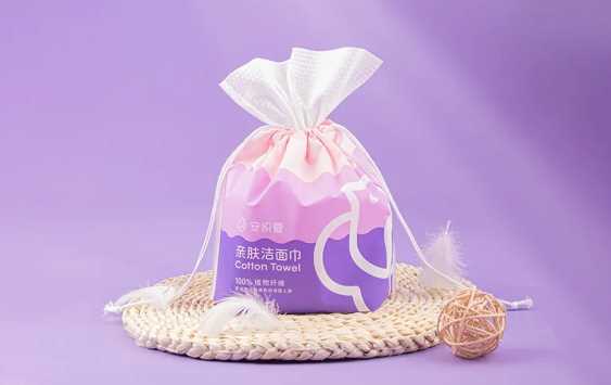 洗脸巾洗脸好还是用手洗脸好3