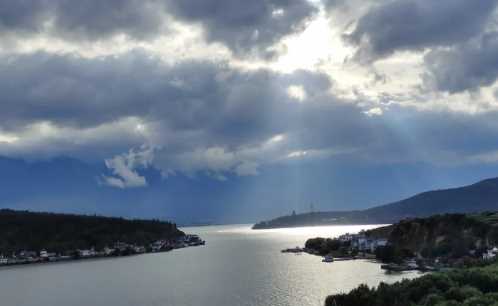 从大理古城怎样去洱海2