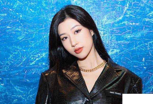 吴映香