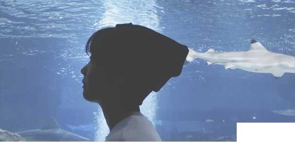 尹露浠