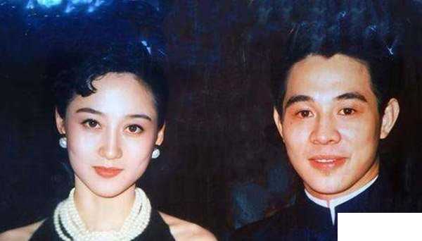 李连杰利智